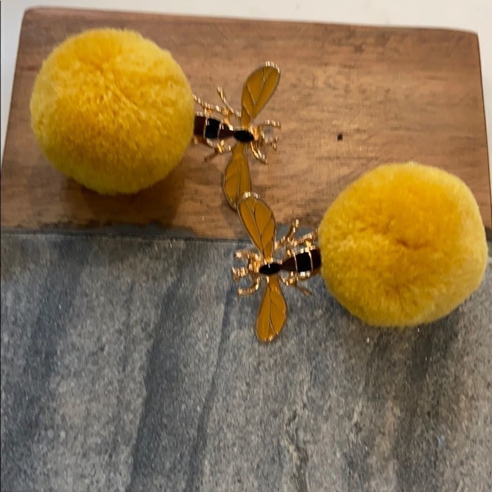Bumblebee and pom-pom earrings